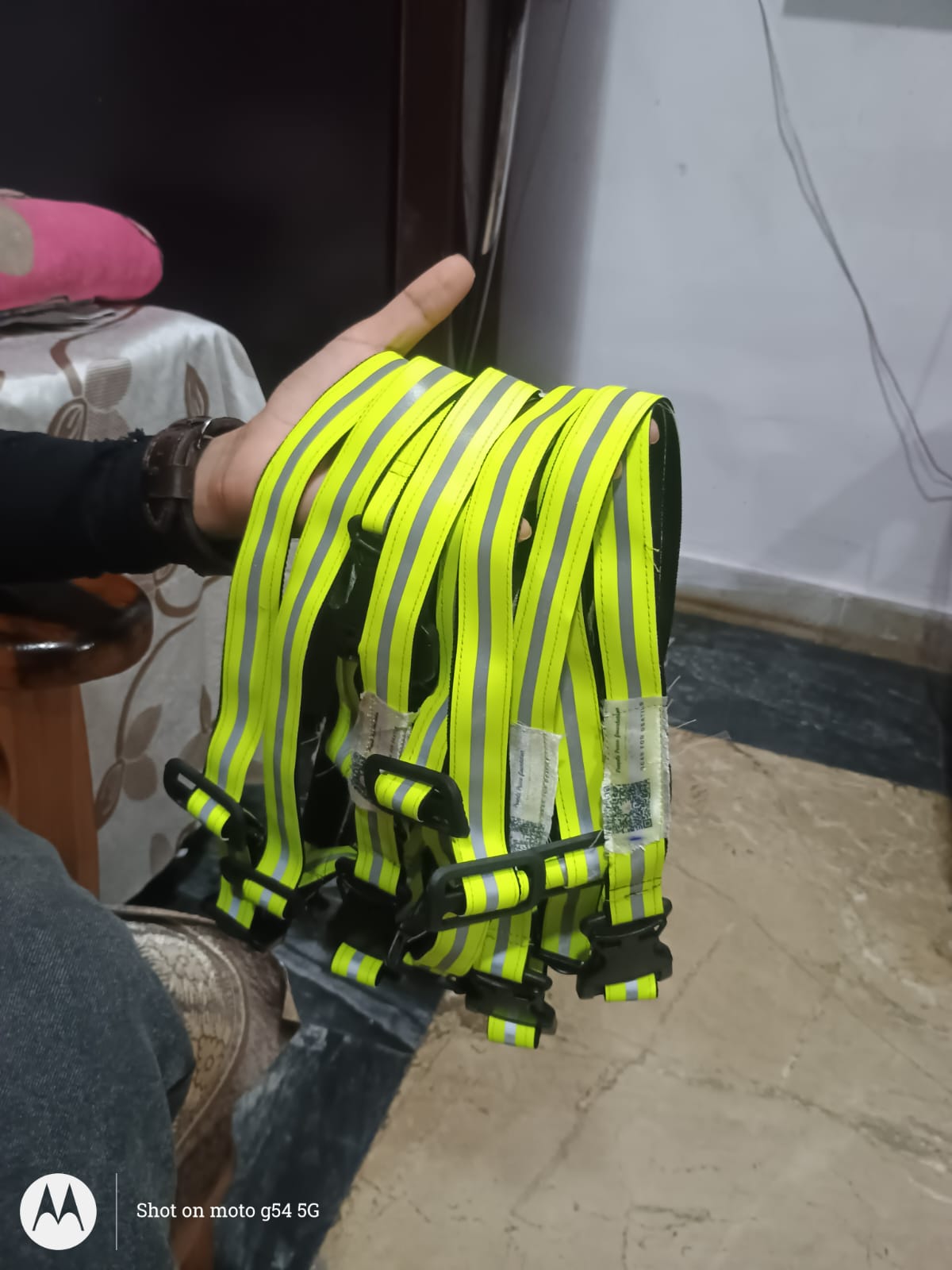 5 High-Visibility Reflective Night Glow Belts Pack